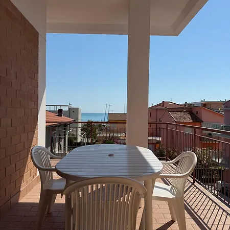 M467 - Marcelli, Trilocale Con Terrazza Vista Mare Apartman *