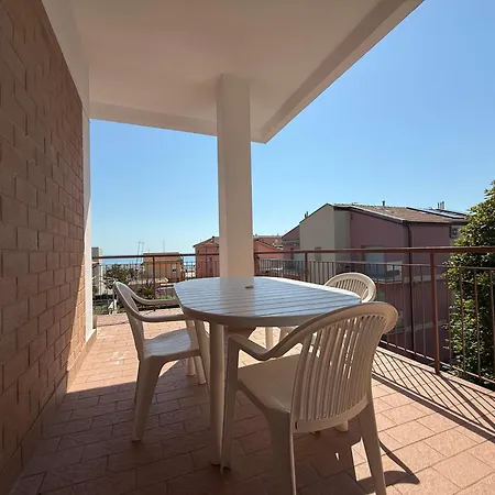 M467 - Marcelli, Trilocale Con Terrazza Vista Mare * Marcelli